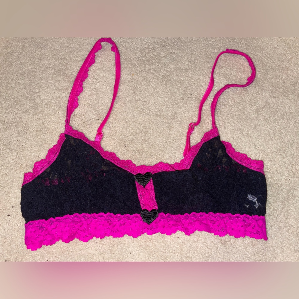 Hanky Panky Black and Pink Lace Lingerie Set Bra Bralette